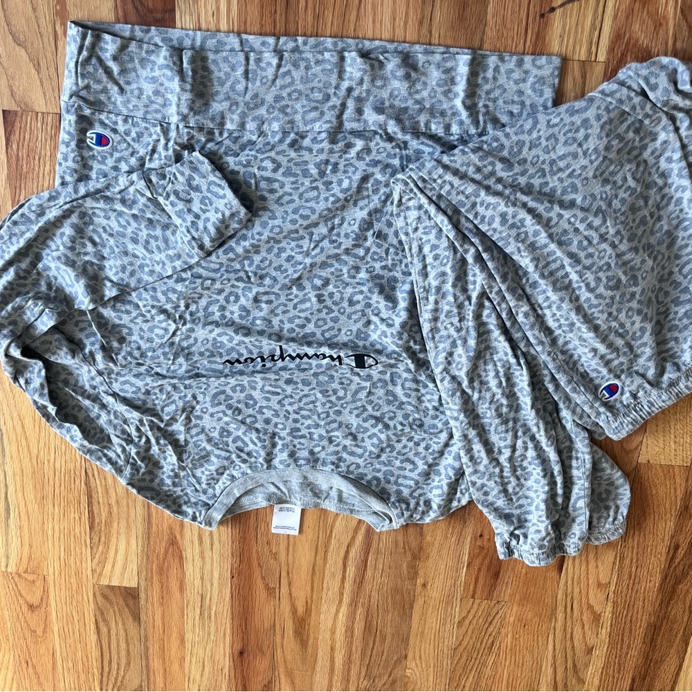 Champion Gray Leopard Print Lounge Set